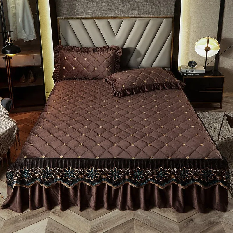 Bed Skirt Luxury Cover Lace Embroidery Crystal Velvet King Ruffle Wrap