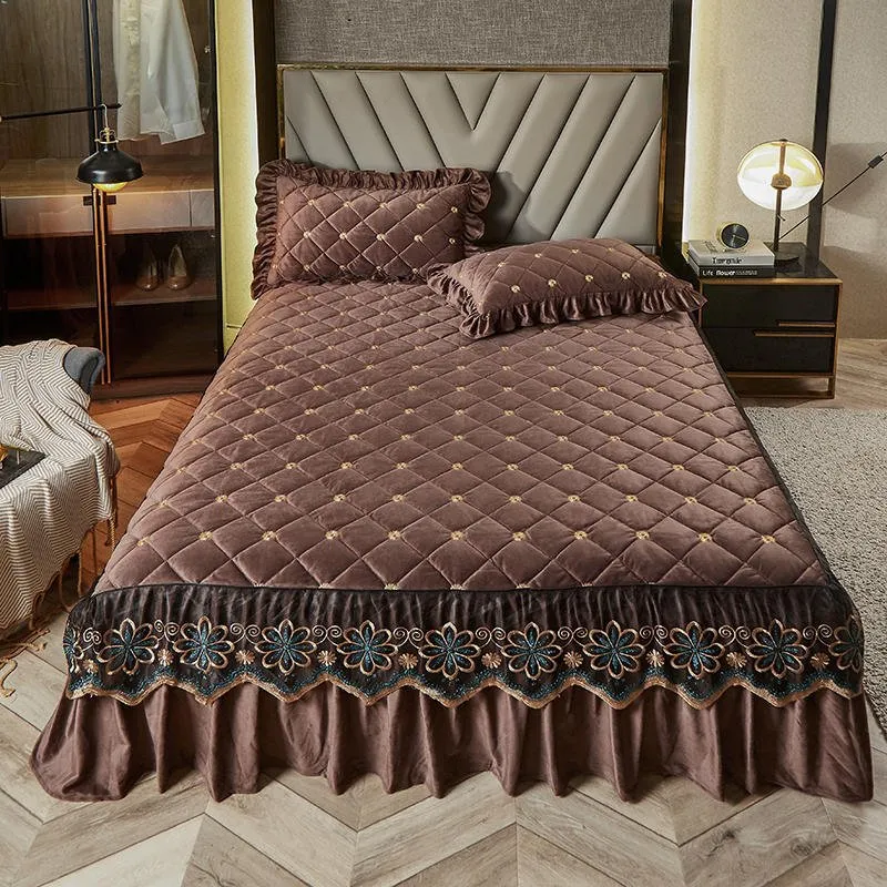 Bed Skirt Luxury Cover Lace Embroidery Crystal Velvet King Ruffle Wrap