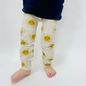 Eddie & Bee organic cotton leggings in Oat “Sunny" print.