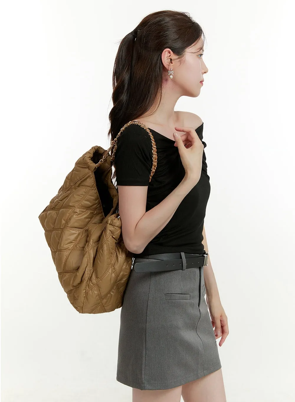 Quilted Chain Shoulder Bag OU427
